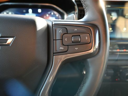 Used 2024 Chevrolet Silverado 1500 ZR2 w/ Technology Package image 20