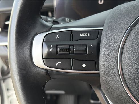 Used 2025 Kia K5 GT-Line w/ GT-Line Premium Package FWD image 17