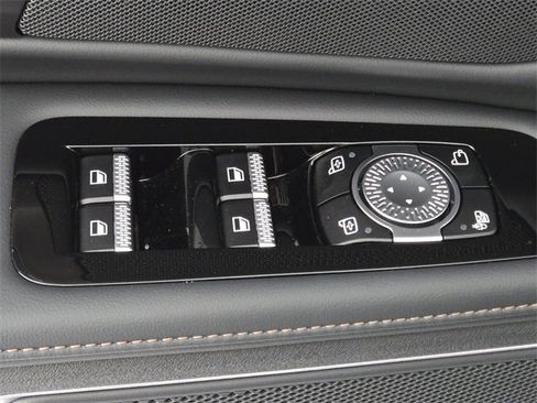 New 2026 Lincoln Nautilus Premier w/ Jet Appearance Package image 22