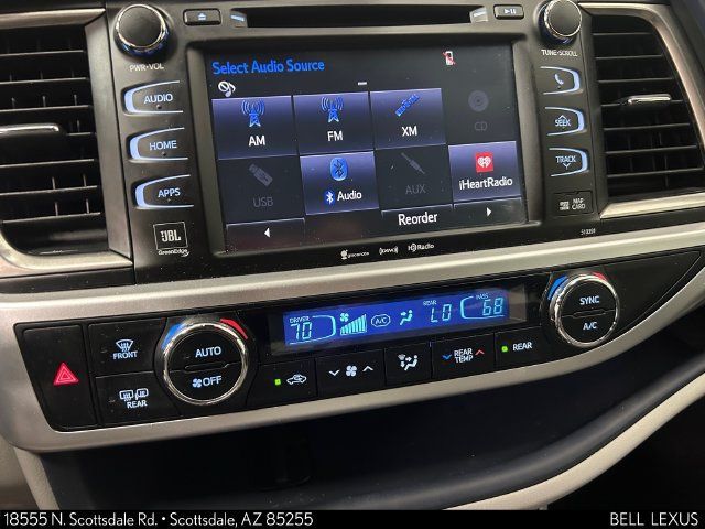 Used 2019 Toyota Highlander Limited AWD/4WD image 22