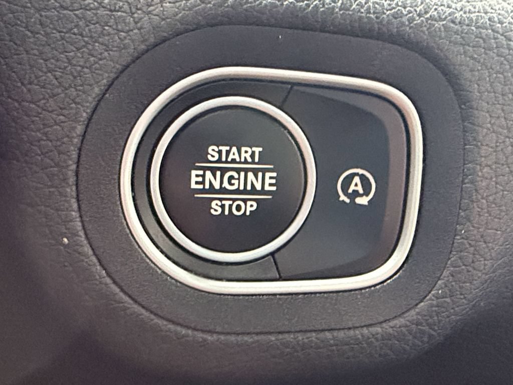 Used 2023 Mercedes-Benz GLE 350 4MATIC image 28