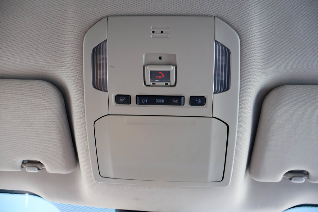 Used 2022 Toyota Highlander LE FWD image 20
