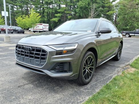 Used 2021 Audi Q8 Premium Plus w/ Premium Plus Package AWD/4WD image 4