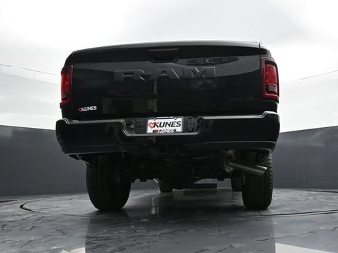 New 2026 RAM 2500 Tradesman AWD/4WD image 42