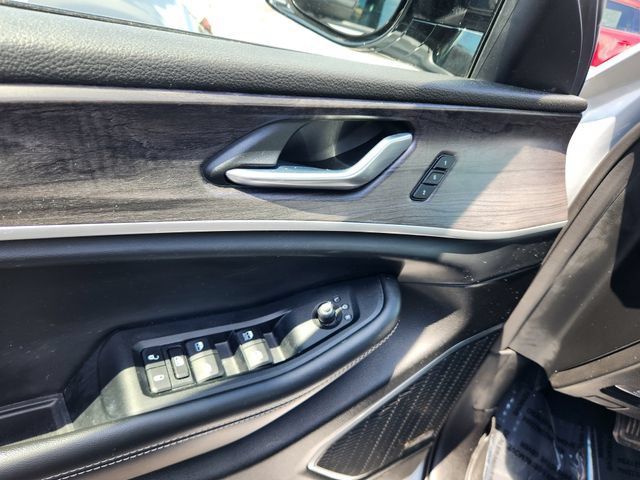 Used 2022 Jeep Grand Cherokee Limited w/ MOPAR Finishing Package AWD/4WD image 10