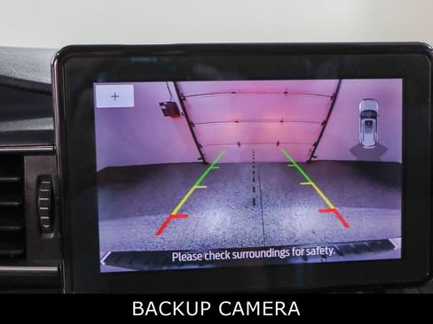 Used 2021 Ford Explorer XLT w/ Equipment Group 202A image 19