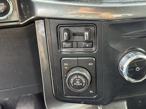 Used 2022 Ford F150 XLT w/ Equipment Group 302A High AWD/4WD image 23