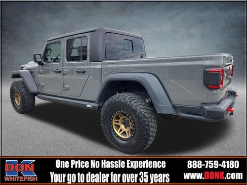 Used 2022 Jeep Gladiator Rubicon w/ LED Lighting Group AWD/4WD image 6