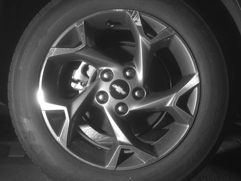 Used 2025 Chevrolet Trax LT w/ LT Convenience Package image 15