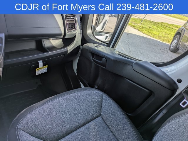 New 2026 RAM ProMaster 2500 w/ Premium Convenience Group FWD image 12