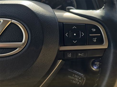 Used 2021 Lexus RX 450h AWD w/ Premium Package image 18