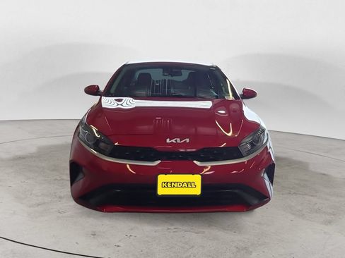 Used 2024 Kia Forte LXS FWD image 2