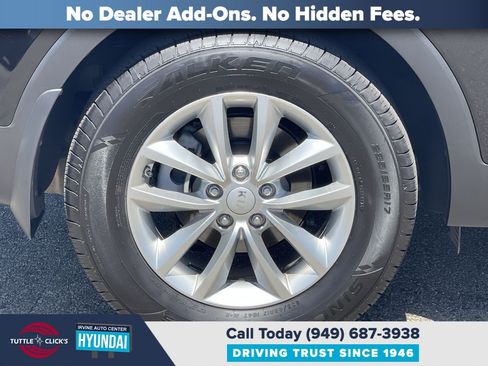 Used 2017 Kia Sorento FWD image 14