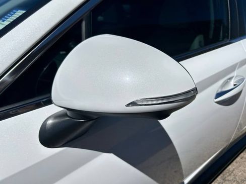 Used 2023 Hyundai Sonata Limited FWD image 16