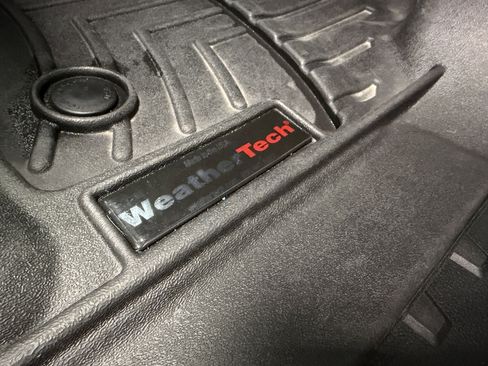 Used 2019 Ford F150 Lariat image 26