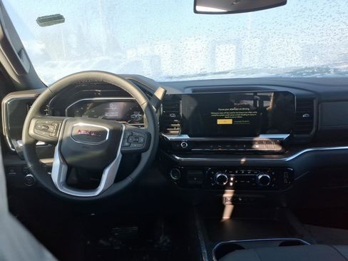 New 2025 GMC Sierra 3500 SLT w/ SLT Premium Package image 10