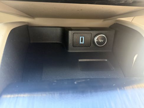 Used 2020 Ford Escape SEL FWD image 17