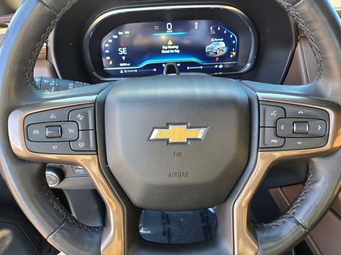 Used 2024 Chevrolet Suburban High Country w/ Advanced Technology Package image 22