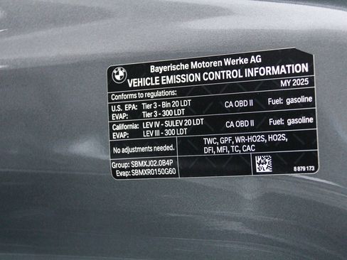 Used 2025 BMW X3 xDrive30i w/ Premium Package image 28