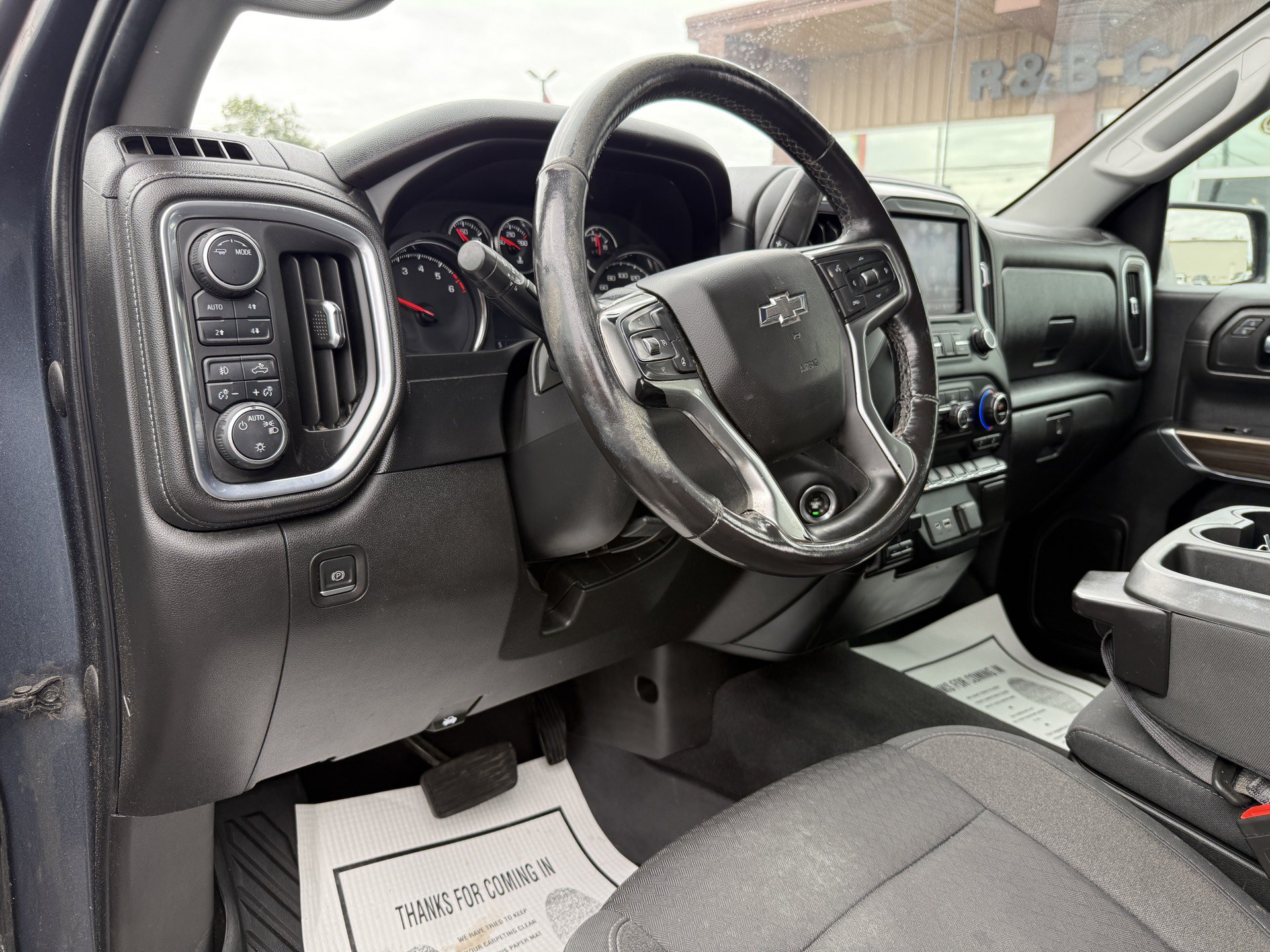 Used 2021 Chevrolet Silverado 1500 RST w/ Z71 Off-Road Package AWD/4WD image 16