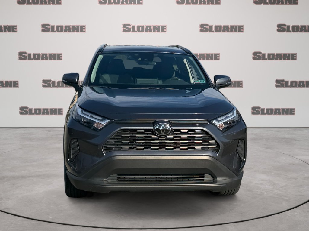 Used 2025 Toyota RAV4 XLE AWD/4WD image 8