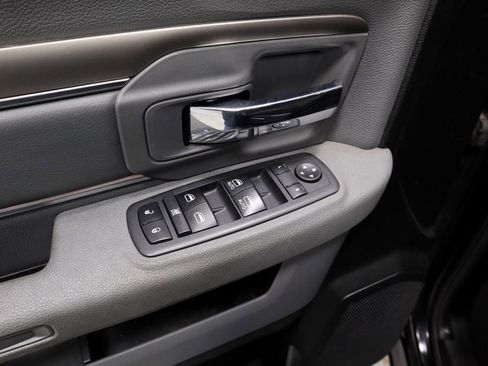 Used 2020 RAM 1500 Classic Warlock w/ Trailer & Traction Group image 23