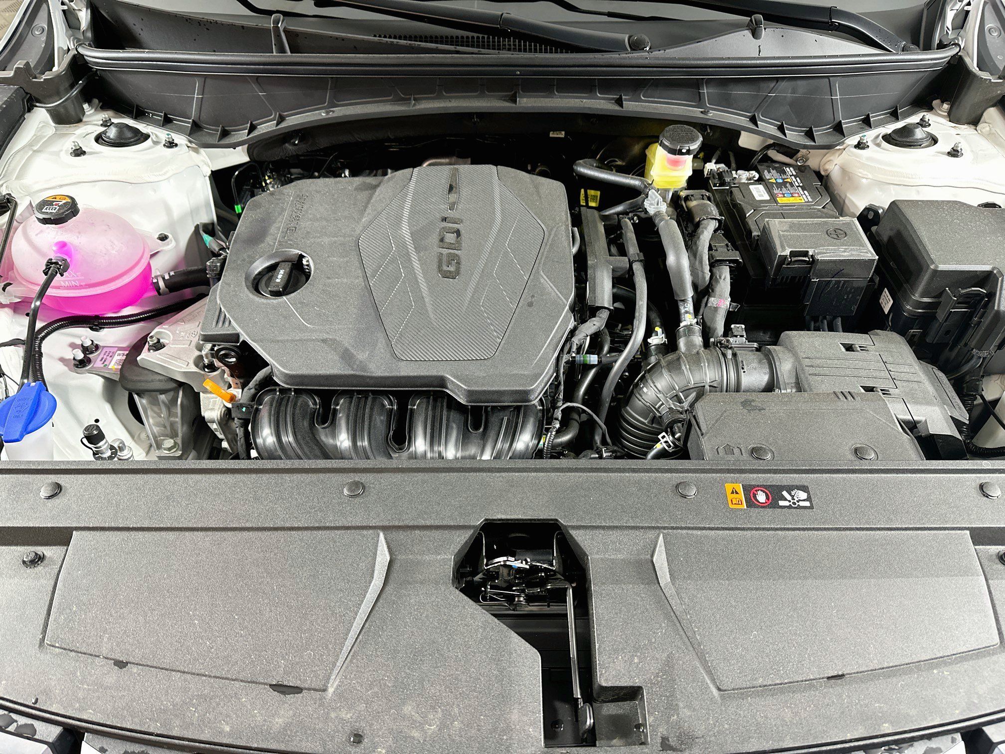 Certified 2025 Hyundai Santa Cruz SE AWD/4WD image 28