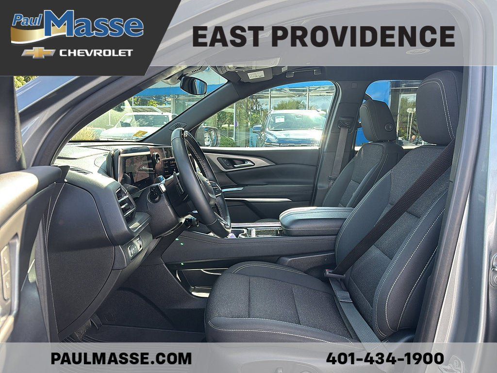 Certified 2024 Chevrolet Traverse LT w/ Enhanced Driving Package AWD/4WD image 14