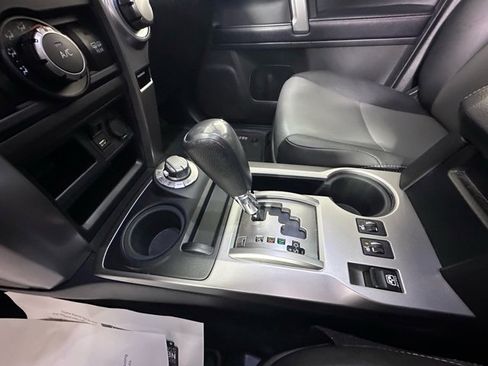 Used 2020 Toyota 4Runner SR5 Premium w/ Moonroof Package image 31