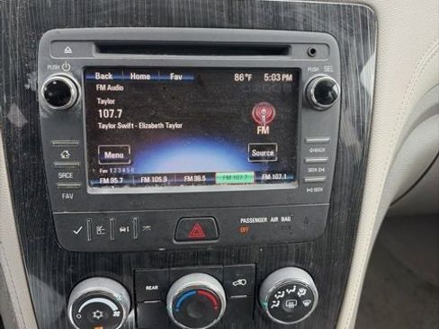 Used 2015 Chevrolet Traverse LT w/ LPO, 'HIT The Road' Package FWD image 2
