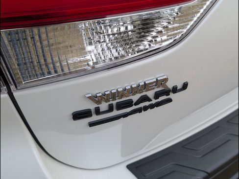 Used 2024 Subaru Forester Wilderness w/ Convenience Package image 9