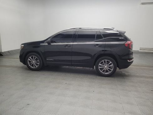 Used 2023 GMC Terrain SLT FWD image 3