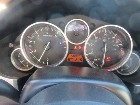 Used 2008 MAZDA MX-5 Miata Grand Touring w/ Premium Pkg image 18