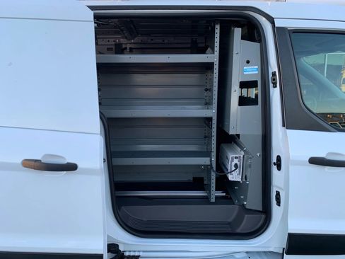 Used 2020 Ford Transit Connect XL image 24