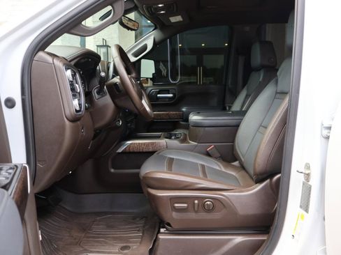 Used 2021 GMC Sierra 2500 Denali w/ Denali Ultimate Package AWD/4WD image 9