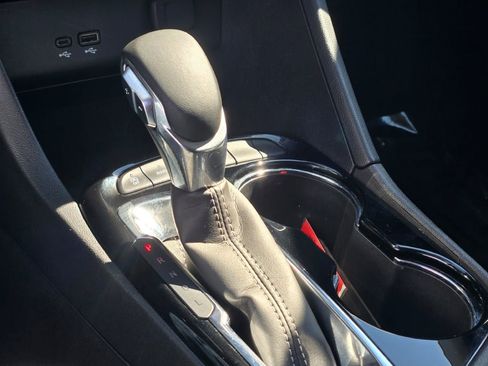 Certified 2025 Buick Encore GX Preferred image 28