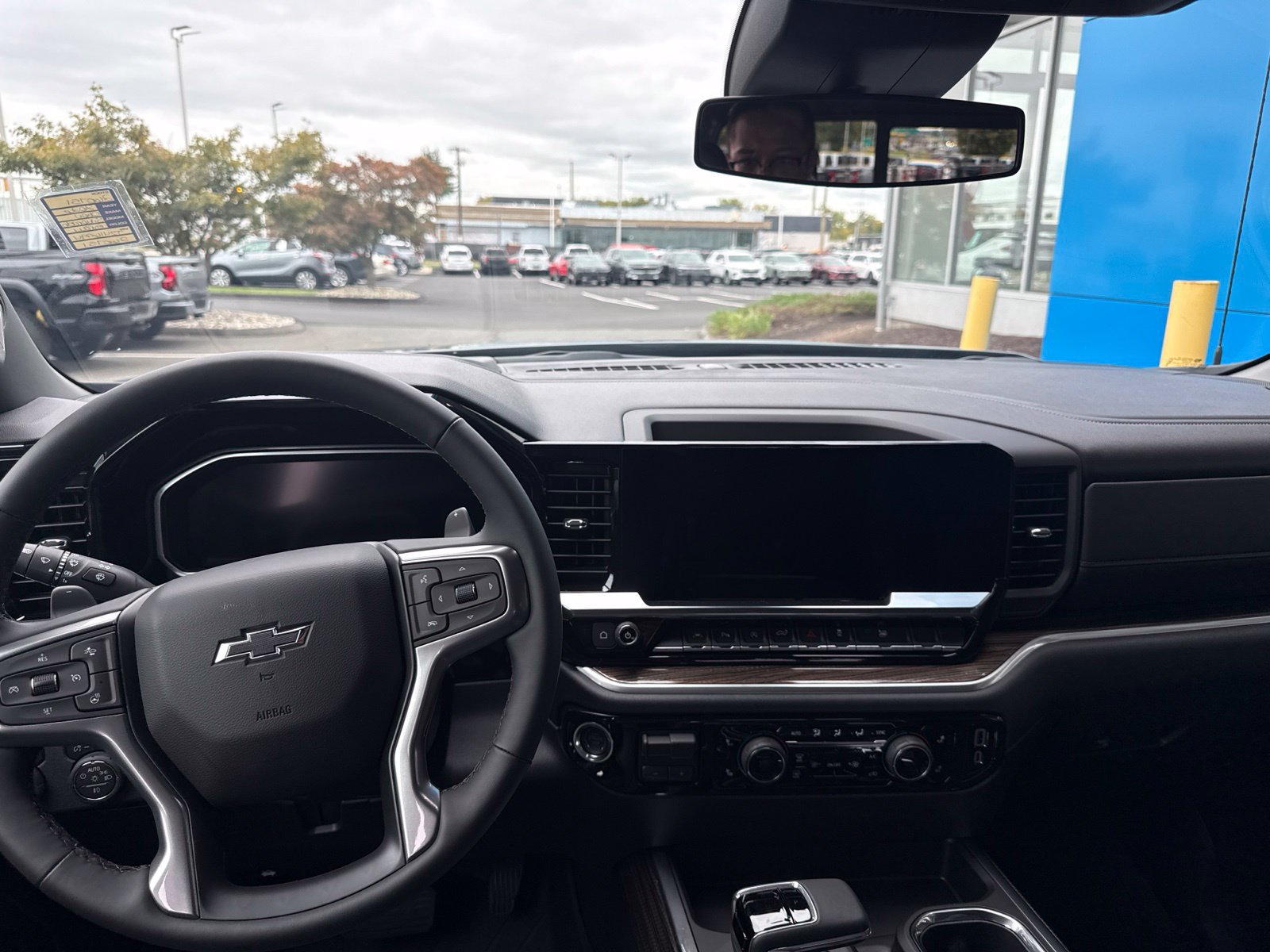 New 2026 Chevrolet Silverado 1500 RST w/ RST All Star Premium Package AWD/4WD image 2