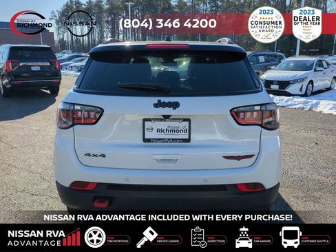 Used 2024 Jeep Compass Trailhawk image 6