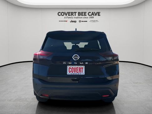 Used 2021 Nissan Rogue S image 8