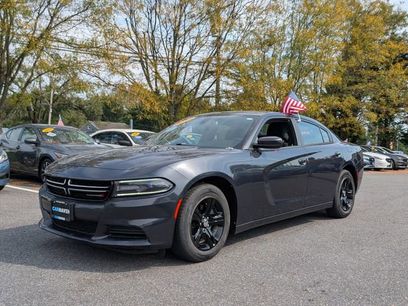 Used 2016 Dodge Charger SE