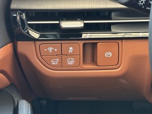 New 2026 Kia Sportage X-Line image 32