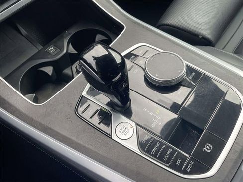 Used 2023 BMW X5 xDrive40i w/ Premium Package image 34