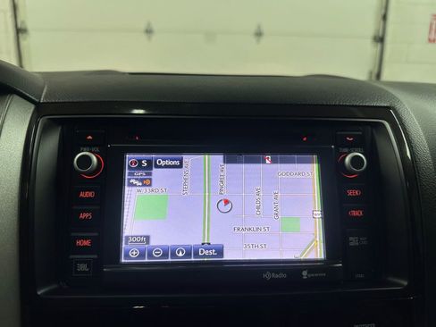 Used 2014 Toyota Sequoia Platinum w/ Preferred Accessory Package AWD/4WD image 31