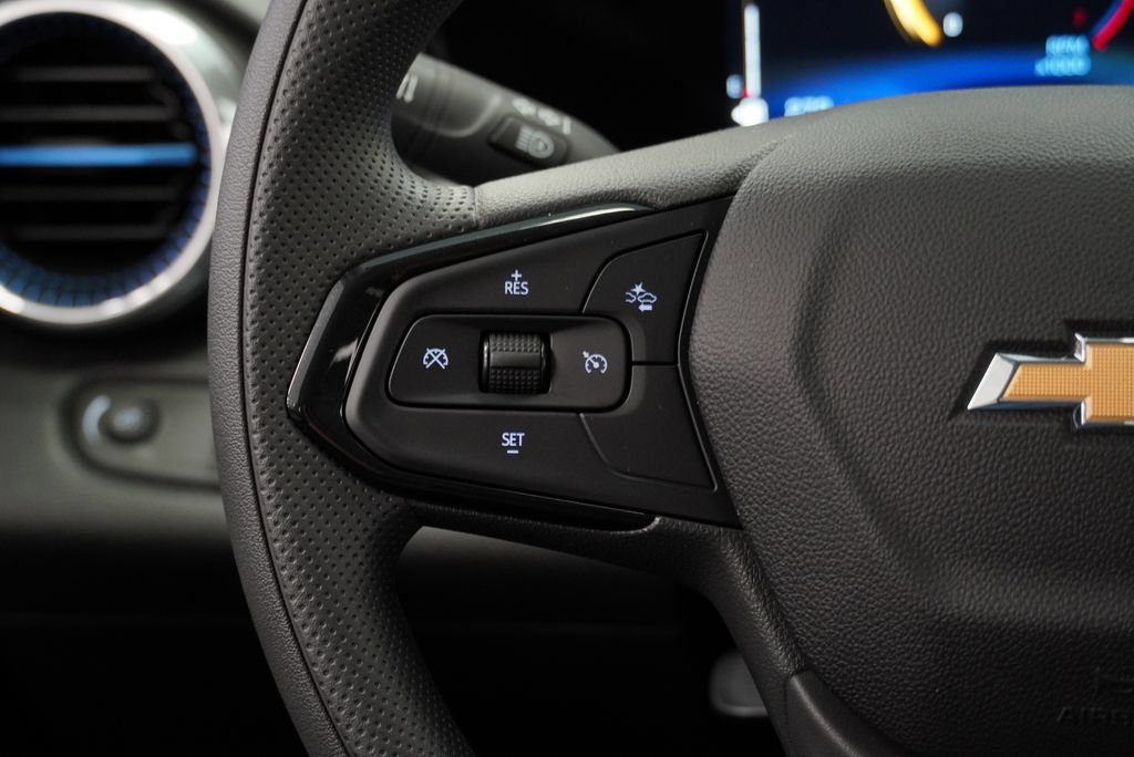 New 2026 Chevrolet Trax LT FWD image 19