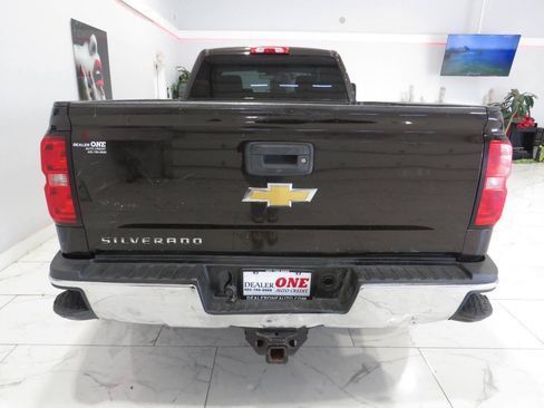 Used 2019 Chevrolet Silverado 2500 W/T AWD/4WD image 5