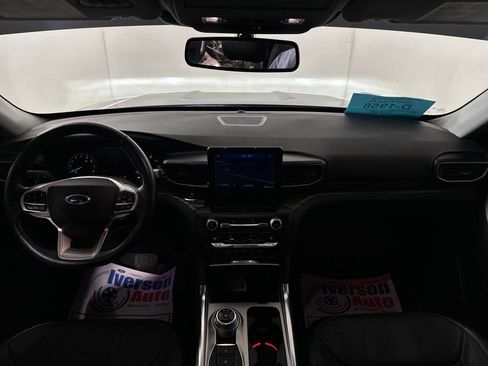 Used 2020 Ford Explorer Limited w/ Equipment Group 310A image 35