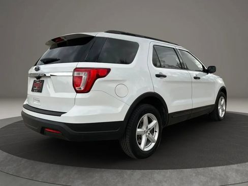 Used 2019 Ford Explorer FWD image 5