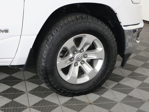 Used 2024 RAM 1500 Laramie image 58