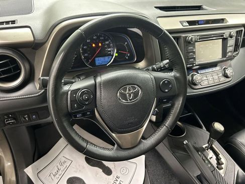 Used 2014 Toyota RAV4 Limited AWD/4WD image 4