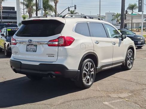Used 2019 Subaru Ascent Touring w/ Popular Package #3 AWD/4WD image 3